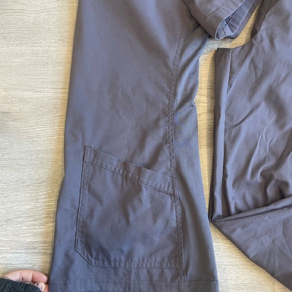 White cross nurse scrub nwt - Picture 4 of 4